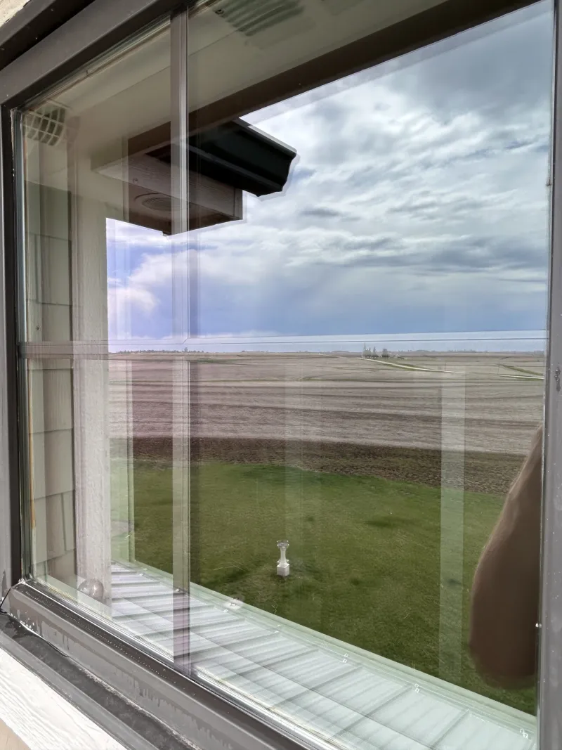 Crystal clear residential window