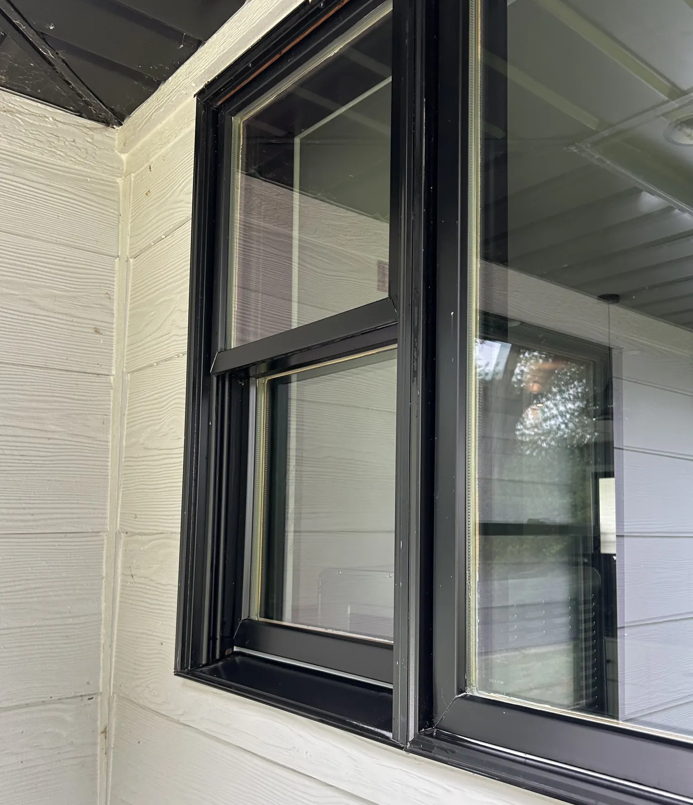 Interior vs Exterior Window Cleaning: What Omaha Homeowners Actually Need