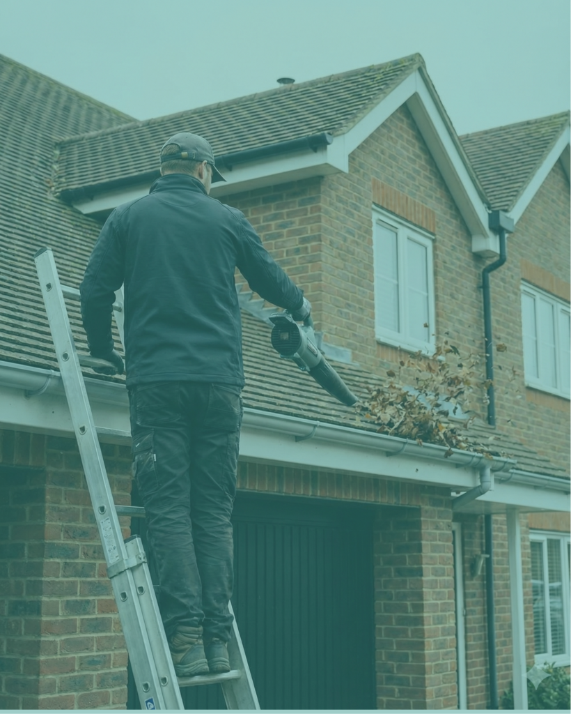 gutter cleaning omaha